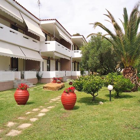 Studios Lainis Торони Экстерьер фото